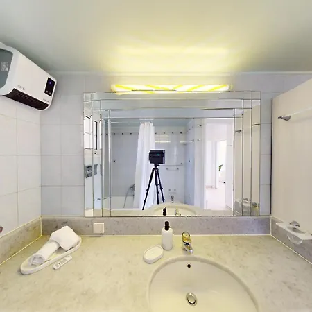 Raise Riviera Panoramic Sea View *